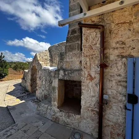 Trullo Damanera - Con Piscina E Uliveto Ostuni