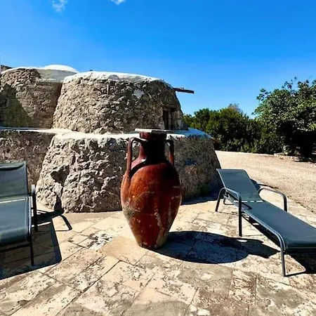 Trullo Damanera - Con Piscina E Uliveto * Ostuni