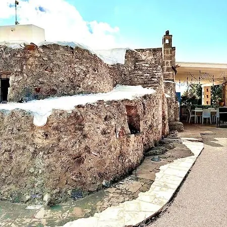Trullo Damanera - Con Piscina E Uliveto *