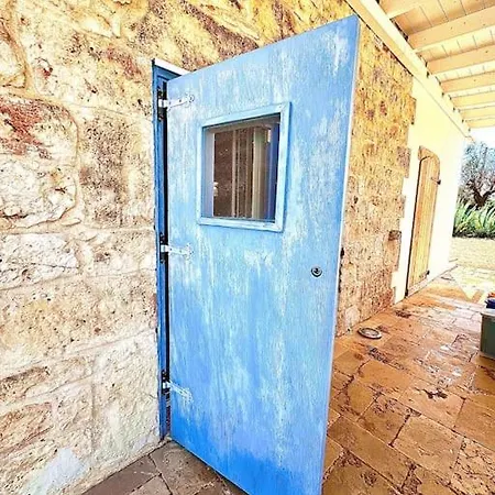 Trullo Damanera - Con Piscina E Uliveto Apartmán *